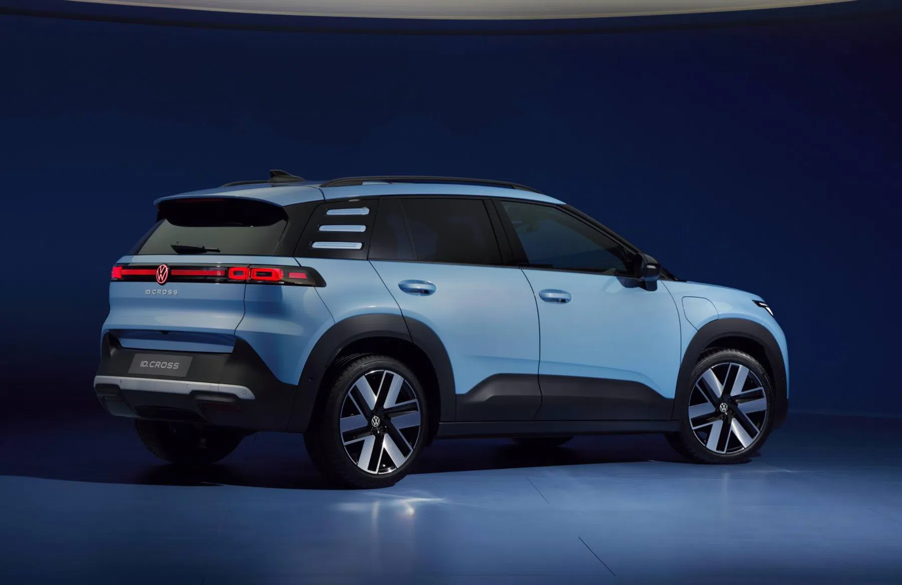 Volkswagen ID. Cross studio